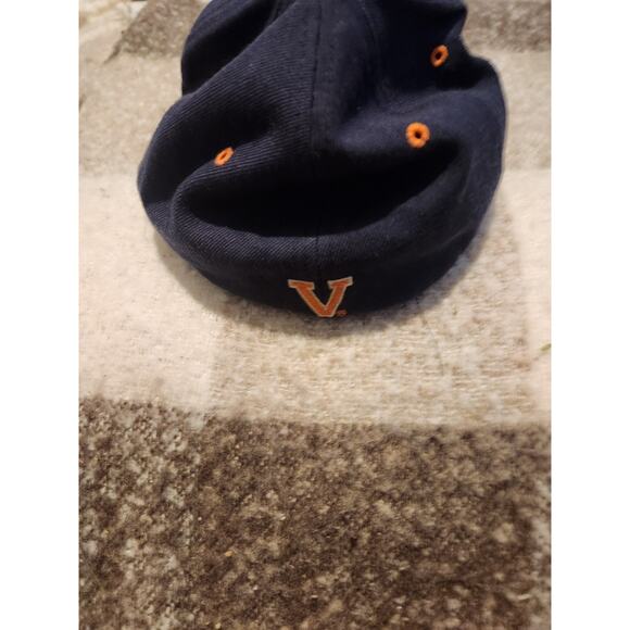 Virginia Cavaliers Hat - Picture 2 of 3